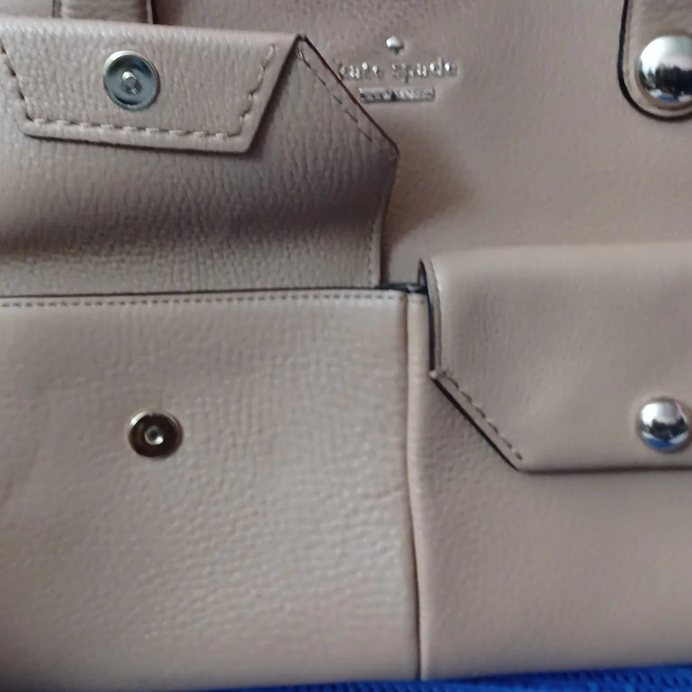 Kate Spade - Picture 7 of 9
